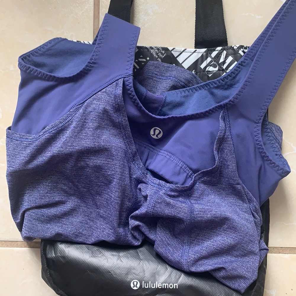 Lululemon top